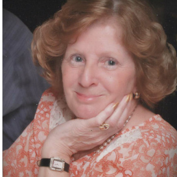 Photo of Sylvia née Robinson DENNISON