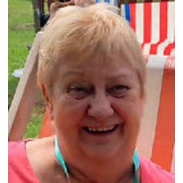 Photo of Hilary MCMILLAN