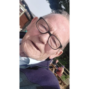 Photo of Gordon THOMPSON