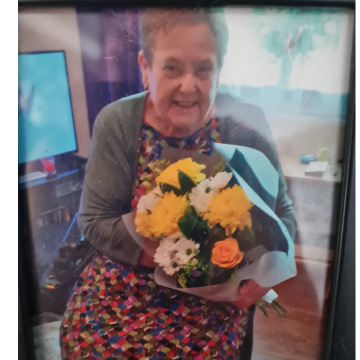 Photo of Judith HOLLIS