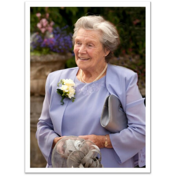 Photo of Lilian Mary THOMAS