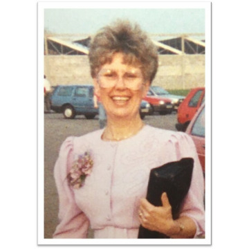 Photo of Beryl PARRISH