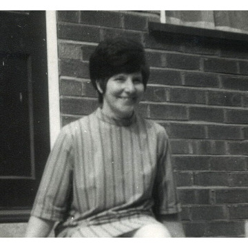 Notice Gallery for Catherine REDGRAVES