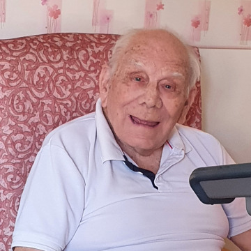 Photo of Albert Derek BURGESS