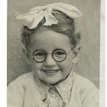 Photo of Pamela EDWARDS