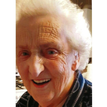 Photo of Evelyn Mary YOUNG