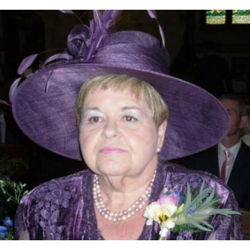 Notice Gallery for Elizabeth Meinir PEARCE