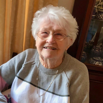 Photo of Pauline WOODS