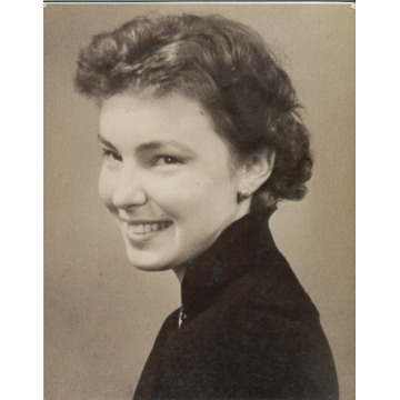 Photo of Marlene HENWOOD