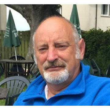 Photo of Stephen John LLOYD