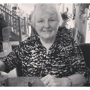 Photo of Julie MCMAHON