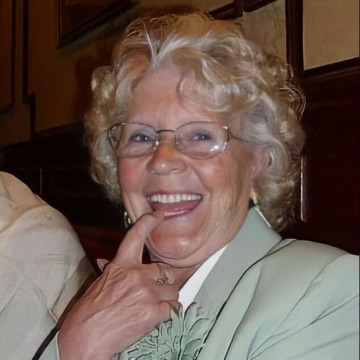 Photo of Catherine SWAN