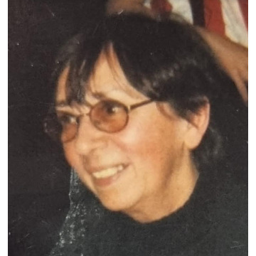 Photo of Jennifer HALL