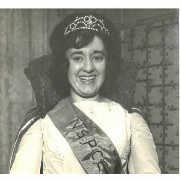Photo of Valerie BATEMAN