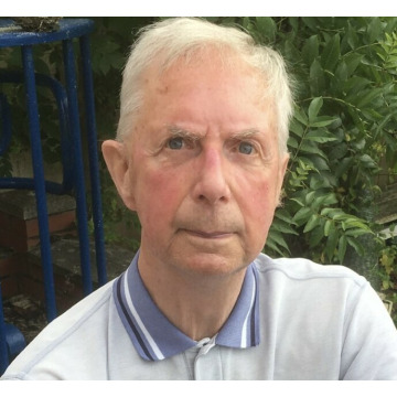 Photo of Bruce HOLLOWAY