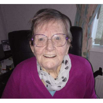 Photo of Beryl BENNISON