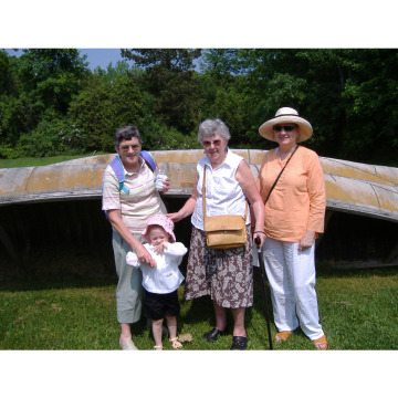Notice Gallery for Annie Fyfe CARRUTHERS