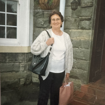 Notice Gallery for Irene BEAL