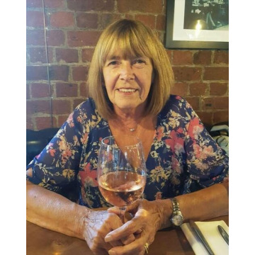 Photo of Barbara ROBERTS