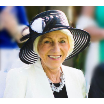 Photo of Dorothy (Dot) HOLLIHEAD