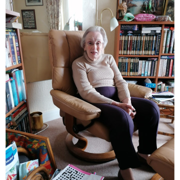 Photo of Jo HUNTLEY
