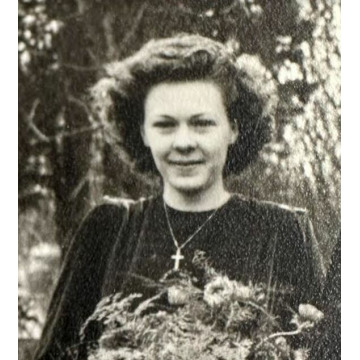 Notice Gallery for Olive Valerie HEWITT