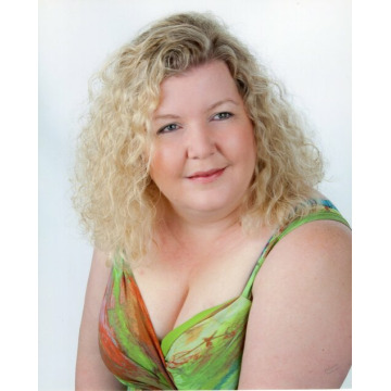 Photo of Lorraine Claire SADDINGTON