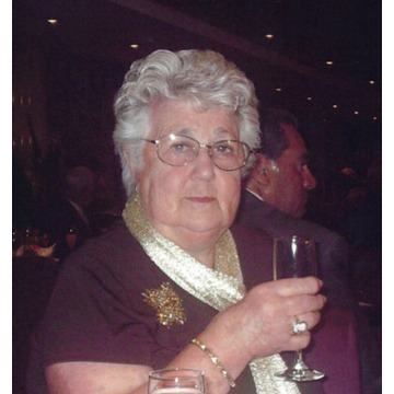 Photo of Betty DODSLEY