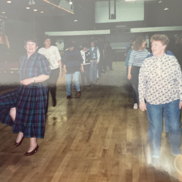 Notice Gallery for Lynne CLUTHERS