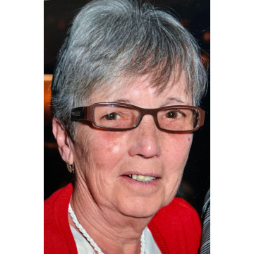 Photo of Linda STERLING