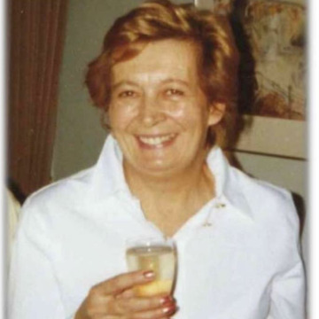 Photo of Tricia McHUGH