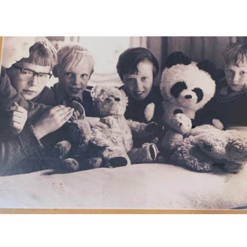 Notice Gallery for Quentin Stephen James ROBBINS