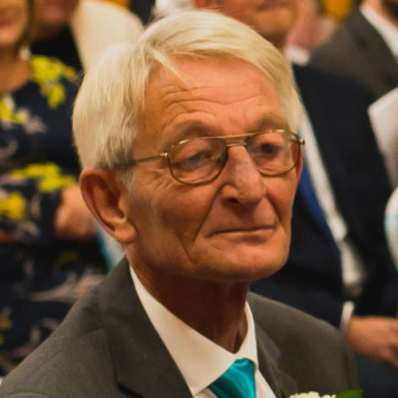 Photo of Ian KING