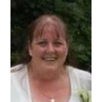 Photo of Elizabeth (Liz) SINNOTT (GRAY)
