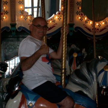 Notice Gallery for Terry LEEN