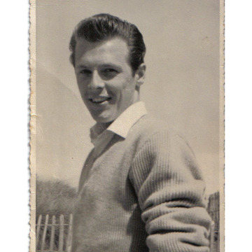 Notice Gallery for Roger BENFORD
