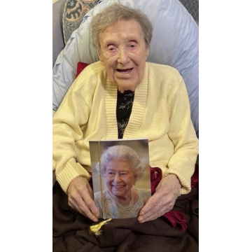 Photo of Doris WATSON