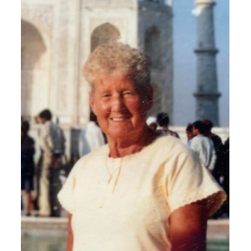 Notice Gallery for Lilian CURLEY