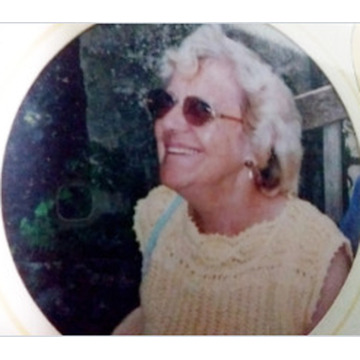 Notice Gallery for Mavis DEELEY