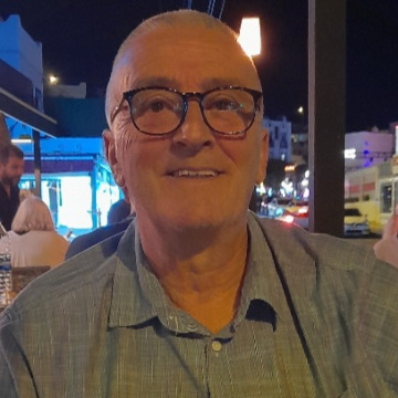 Photo of Keith BAXTER