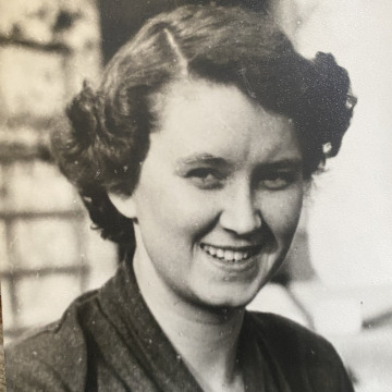 Photo of Rosemary TULLY