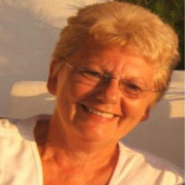 Photo of Elaine MURPHY