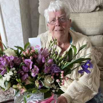 Photo for notice Shirley TRAFFORD