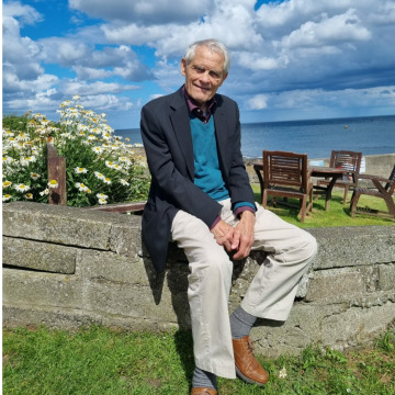 Photo of Peter THORLEY