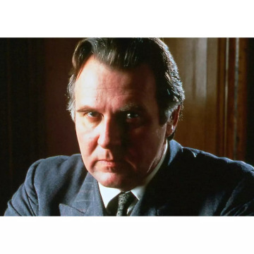 Photo of Tom Wilkinson