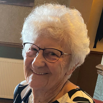 Photo of Glenys PENDER