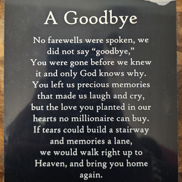 Notice Gallery for Maureen McGUIRE