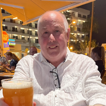 Photo of Darren REVELEY