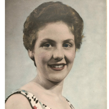 Photo of Pauline MADDISON