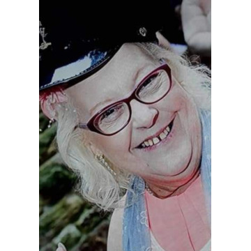 Photo of Joan THOMPSON